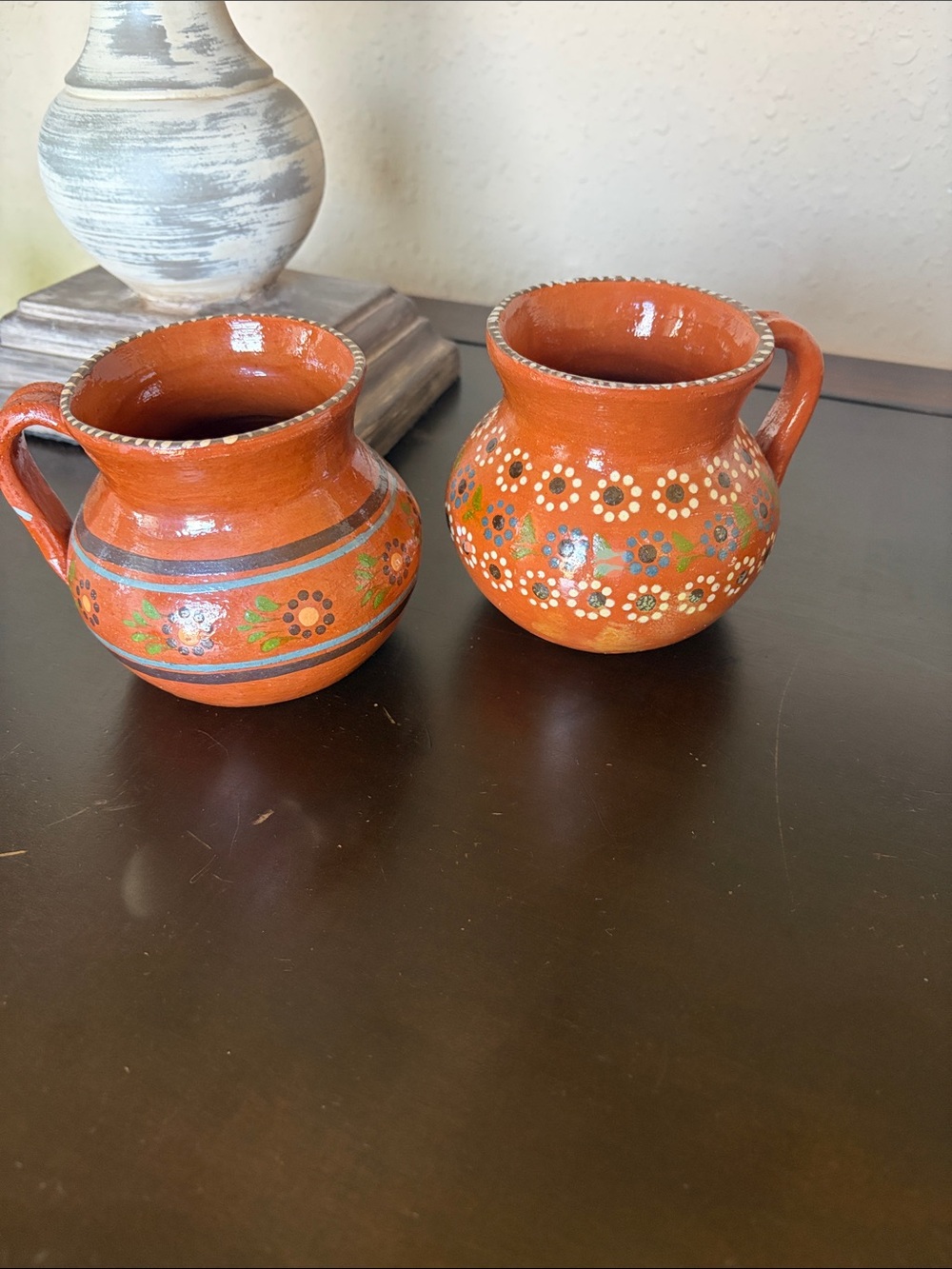 “Vintage Hand-Painted Mexican Folk Art Pottery Vessels – Matching Pair”